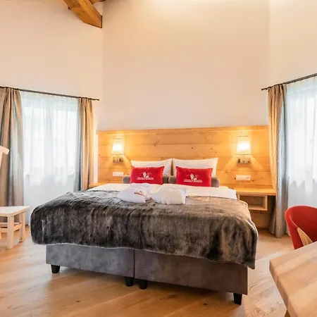 Löwen Seefeld in Tirol