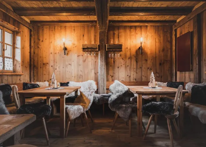 Loewen Alpesi faház