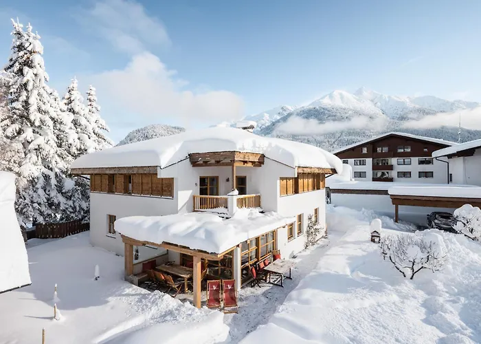 Loewen Alpehytte Seefeld in Tirol