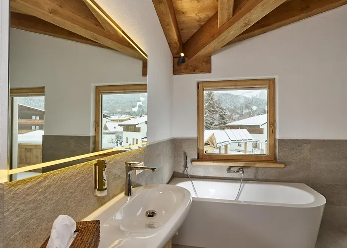 Loewen Alpesi faház